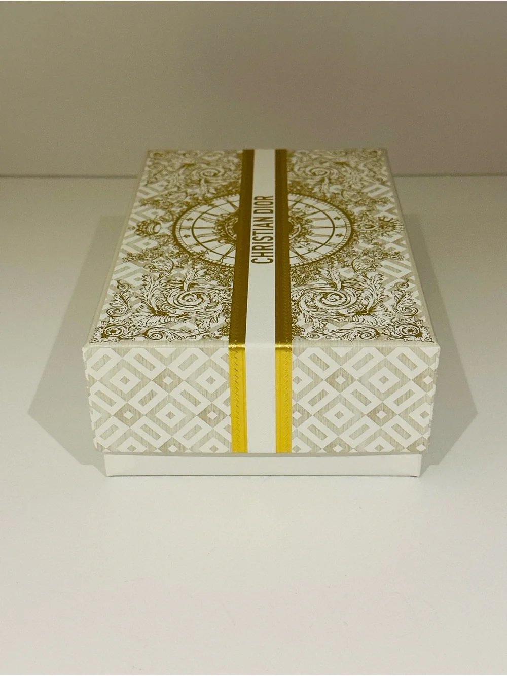Dior Beauty Holiday 2024 Gift Box in White & Gold